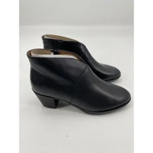 Shoes for Crews Women's Delilah Black Leather Zip Booties Work Shoes Size 8.5