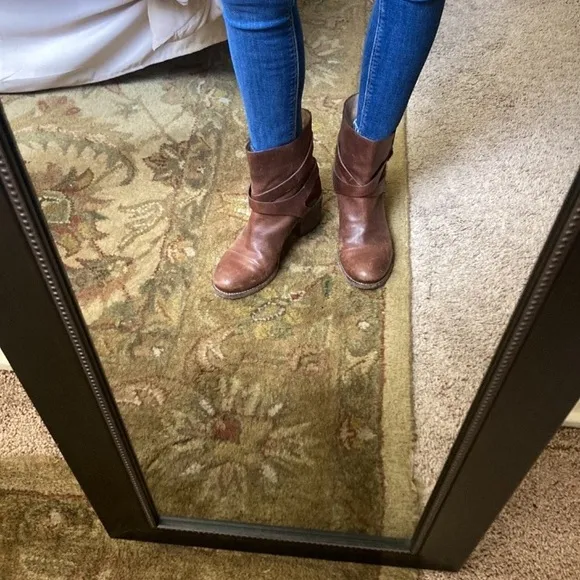 SIGERSON MORRISON Brown Leather Ankle Boots.