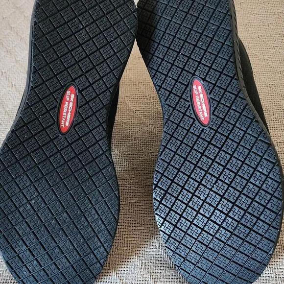 Skechers Hands Free Slip On Work Footwear Air Cooled Memory Foam Slip Resistant