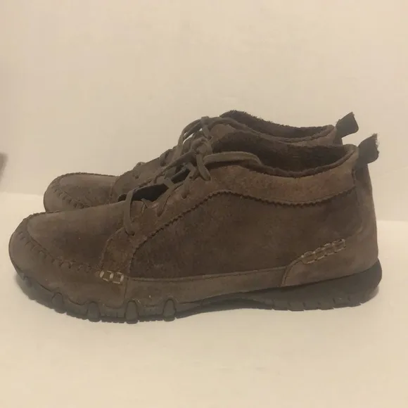 Skechers Women’s Chocolate Brown Bikers-Lineage Leather Suede Chukka Boots