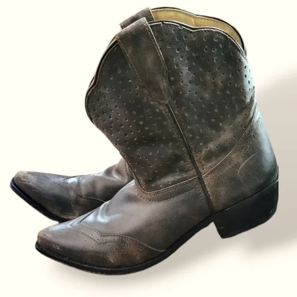 Smoky Mountain Distressed Leather Boots 8