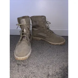 Sorel Caribou OTM Waterproof Lace-up Boots Size 11