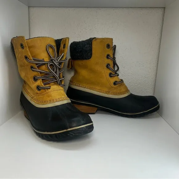 Sorel Slimpack Lace II Waterproof Suede Duck Boots in Elk