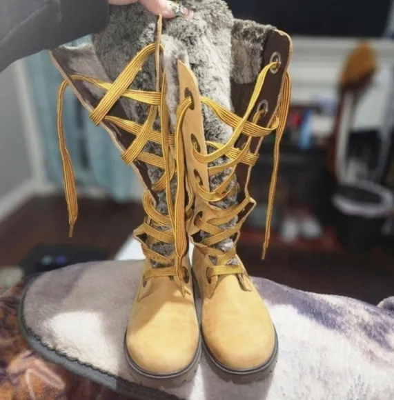 SUPER RARE Y2K!Timberland Mirney Faux Fur Lace up  Knee High Women Boots