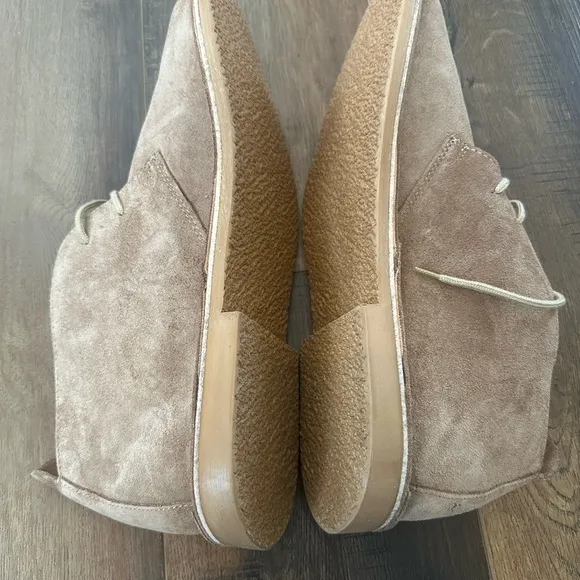 The Real McCoy Vellies Chukka Boots Size 11 Beige