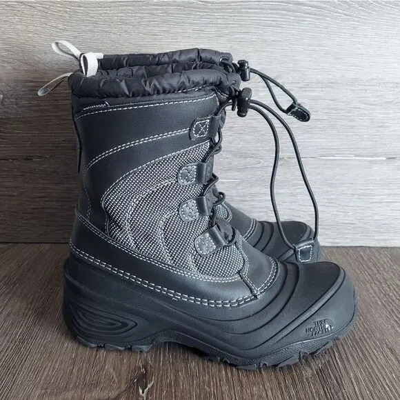 The North Face Kids Alpenglow IV Winter Snow Boots Size 3