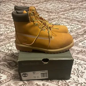 Timberland Big Boy Tan Boots Sz 6.5