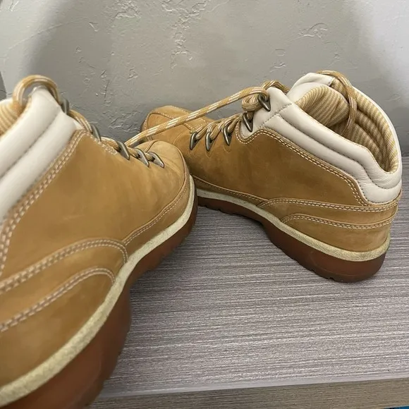 Timberland Men's Leather Boots Size 9 Hiking Outdoor Waterproof Euro