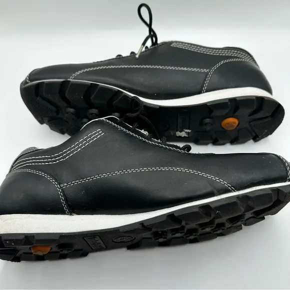 Timberland Sz 8 1/2 Metrodub Wrestle Boots Black Sneakers Comfortable