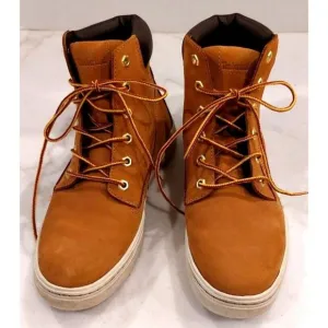 TIMBERLAND-WOMEN'S-LONDYN-WHEAT NUBUCK-SUEDE/LEATHER BOOTS-STYLE-A1INF-US‎ 9