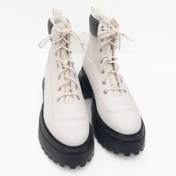 Timberland. Women's Sky 6&quot; Lace-Up Boots.