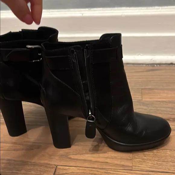 Tod’s Women's Black Ankle Boots