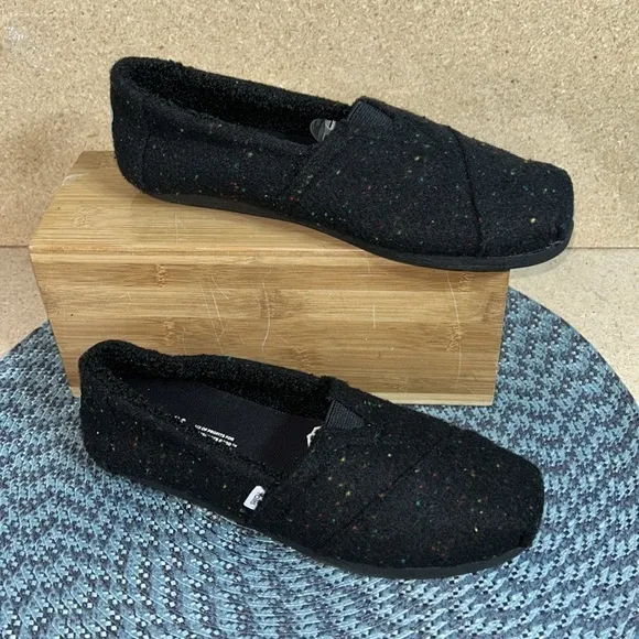 **TOMS Alpargata Black Repreve Speckled Twill Faux Shearling Shoes  (99)