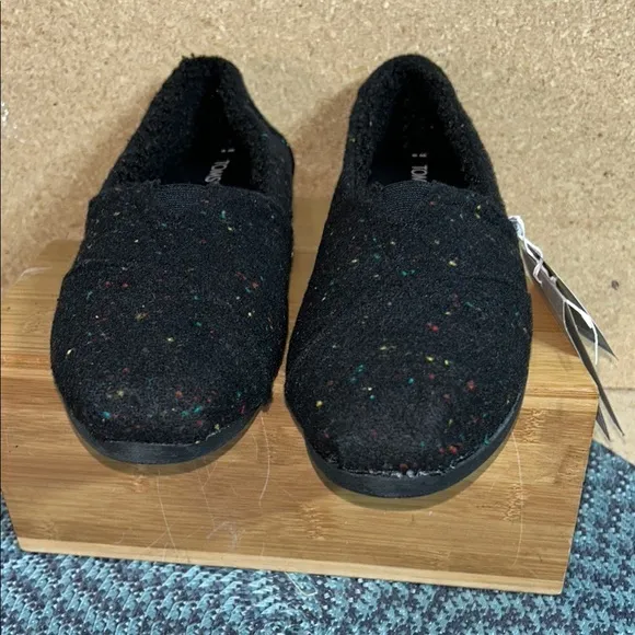 **TOMS Alpargata Black Repreve Speckled Twill Faux Shearling Shoes  (99)