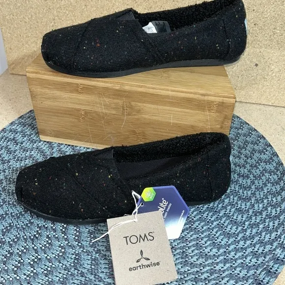 **TOMS Alpargata Black Repreve Speckled Twill Faux Shearling Shoes  (99)