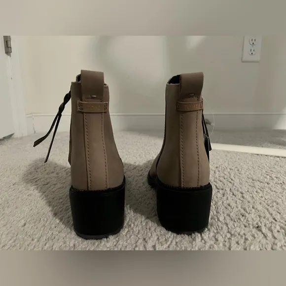 TOMS Marina Taupe Boots size 6.5