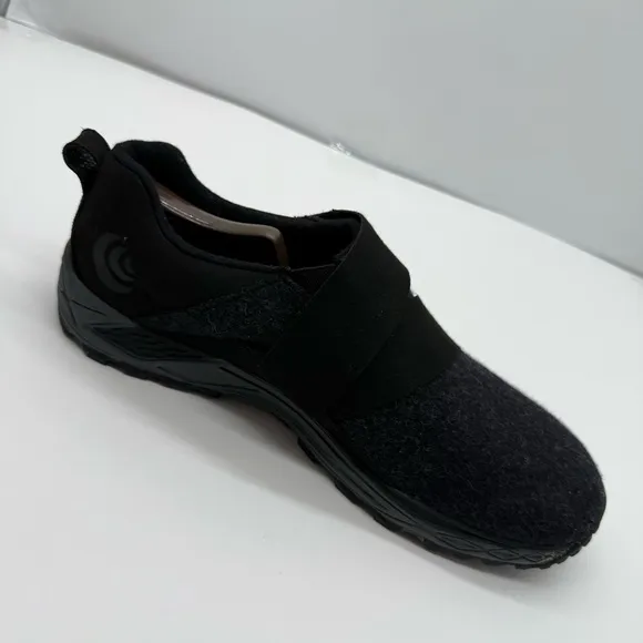 Topo Athletic Rekovr Mens 10 Recovery Shoes Charcoal Black Slip On Hiking Trail
