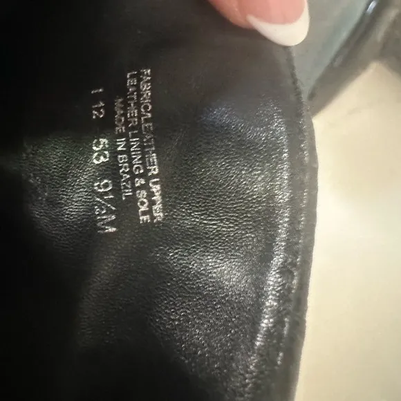 Tory Burch Black Textured Heeled Boots