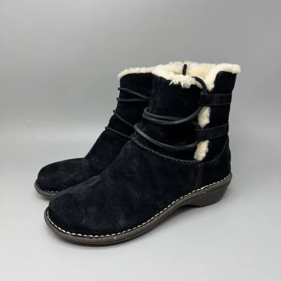 UGG 3335 Caspia Black Suede Shearling Ankle Ties Boots Women's Size 8