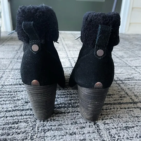 UGG Australia Analise Black Suede Sheepskin Ankle Boots 10