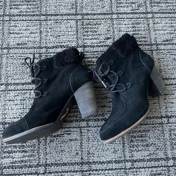 UGG Australia Analise Black Suede Sheepskin Ankle Boots 10