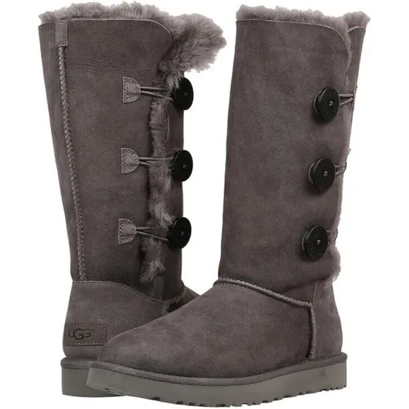 UGG Bailey Button Triplet II Suede Leather Sheepskin Tall Boots in Gray Sz 7