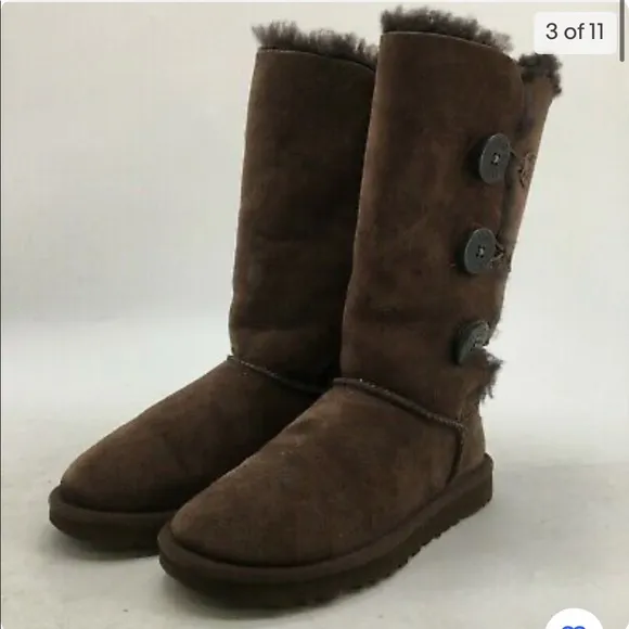 UGG | Bailey Button Triplett 2 Womens Boots size 7