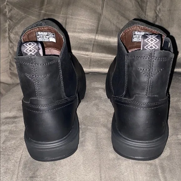 Ugg Biltmore Chelsea slip on leather boots
