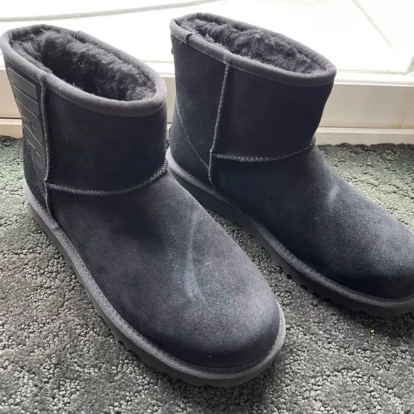 UGG Classic Mini Bootie