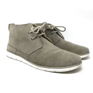 UGG Freamon Chukka Boots Men’s Size 9 Australia Suede Leather Gray/Beige Ankle