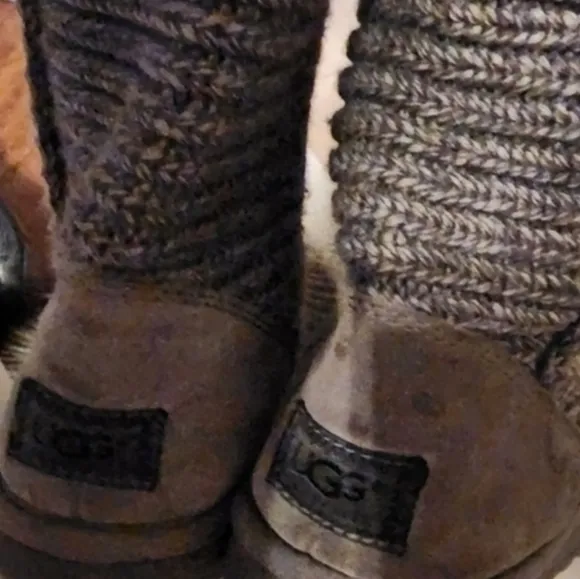Ugg‎ Gray Cardy shearling boots 10