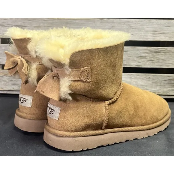 Ugg Kandice Boot Brown Suede Bow Size 6 Youth