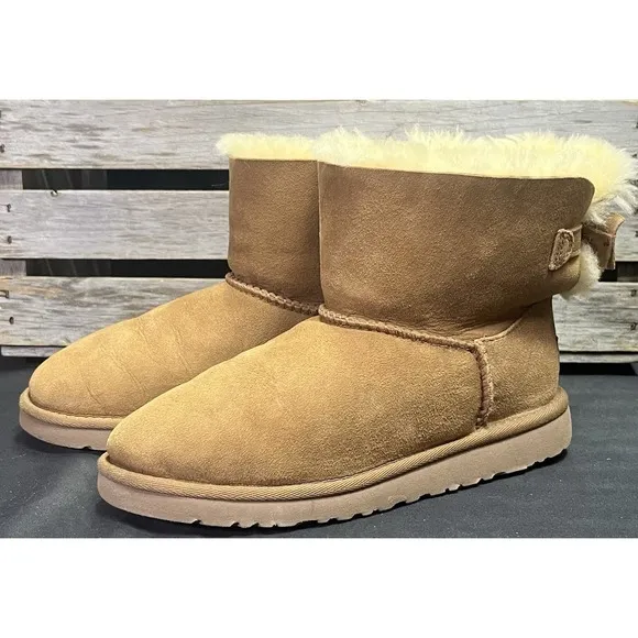 Ugg Kandice Boot Brown Suede Bow Size 6 Youth