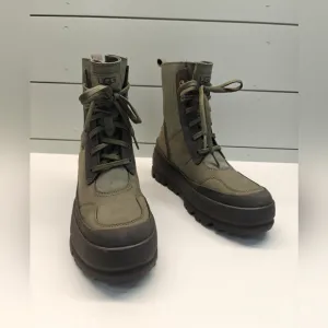 UGG Lug Moss Green Waterproof Lightweight Combat Boots size Women's 8