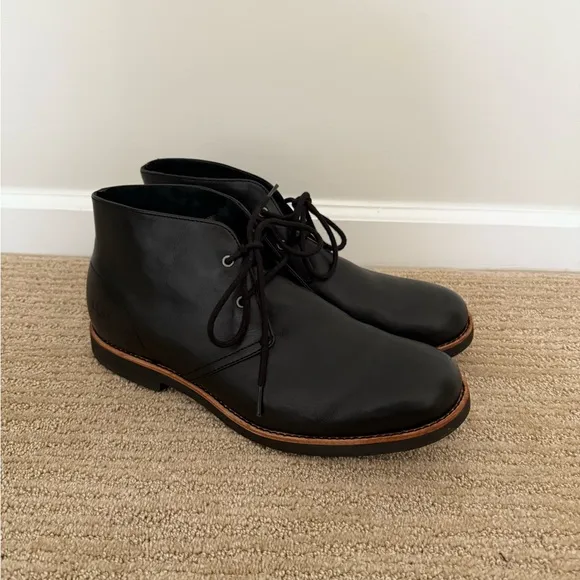 UGG Men’s Leather Black Boots