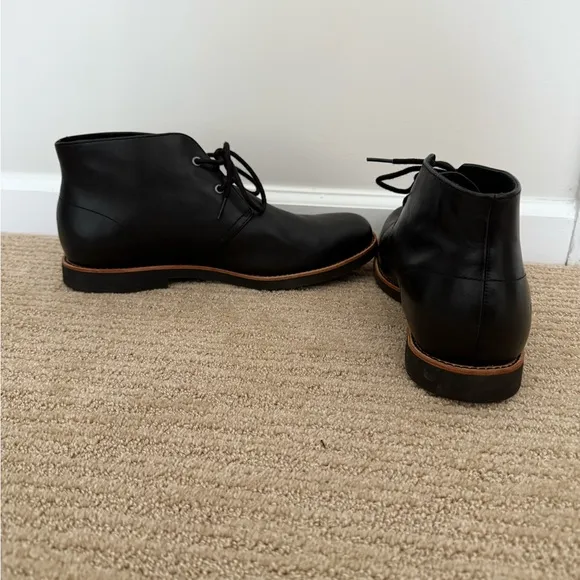 UGG Men’s Leather Black Boots