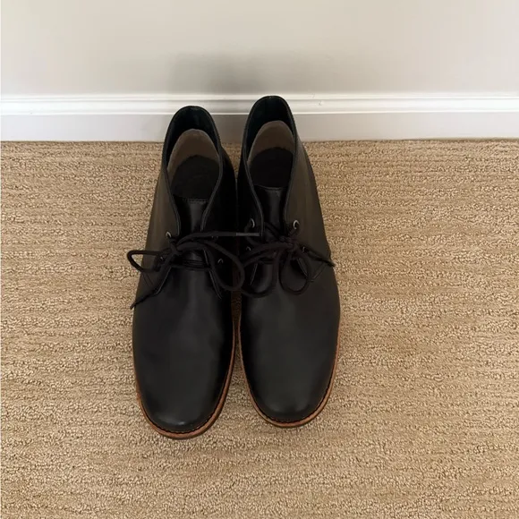 UGG Men’s Leather Black Boots