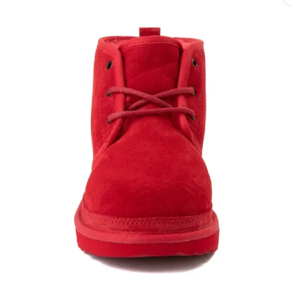 UGG  Neumel II Chukka Boot -Little Kid/  Big Kid -Boys / Girls