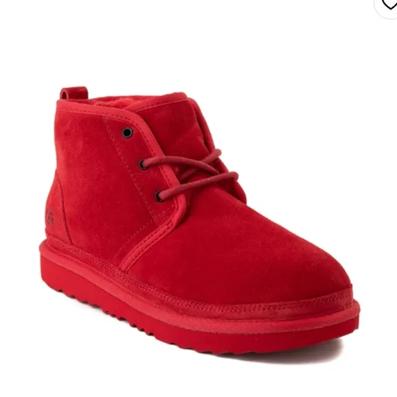 UGG  Neumel II Chukka Boot -Little Kid/  Big Kid -Boys / Girls
