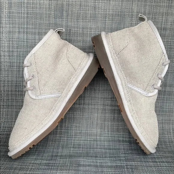 UGG Neumel Natural Cozy Plush lining Boots Women’s shoes size 6