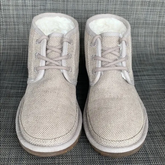 UGG Neumel Natural Cozy Plush lining Boots Women’s shoes size 6