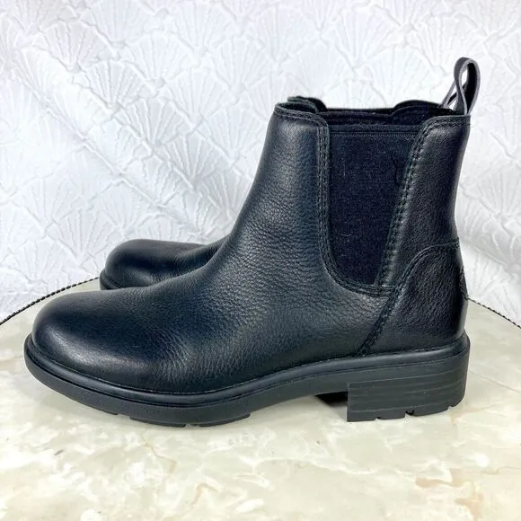 UGG Slip On Chelsea Boots Womens 5 Black Leather Chukka Dressy Comfort Boots