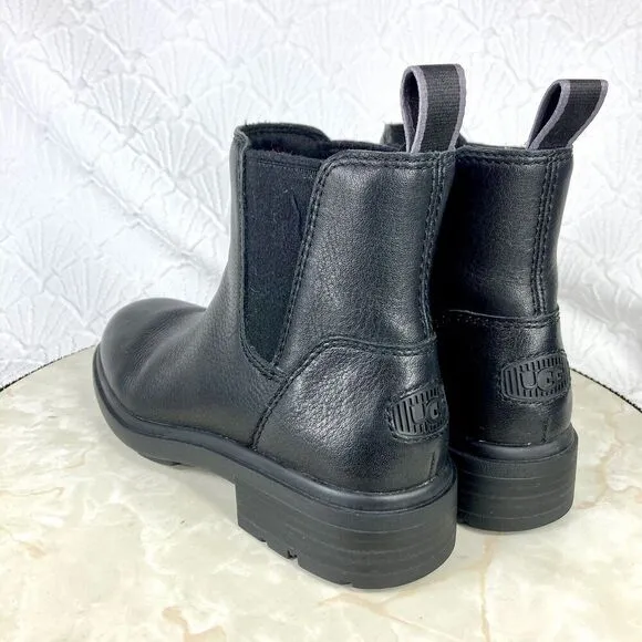 UGG Slip On Chelsea Boots Womens 5 Black Leather Chukka Dressy Comfort Boots