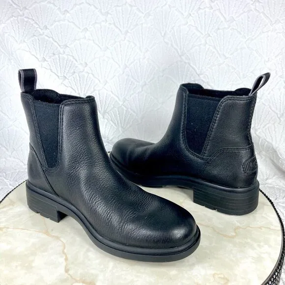 UGG Slip On Chelsea Boots Womens 5 Black Leather Chukka Dressy Comfort Boots