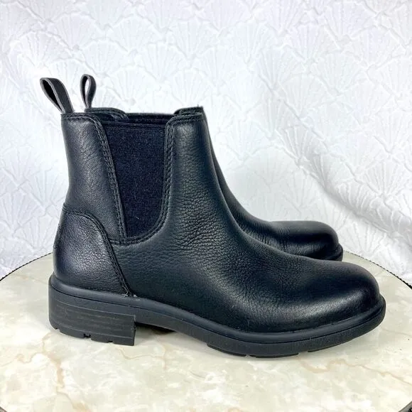 UGG Slip On Chelsea Boots Womens 5 Black Leather Chukka Dressy Comfort Boots
