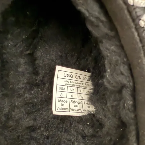UGG Tasman II slip on shoes black size 8
