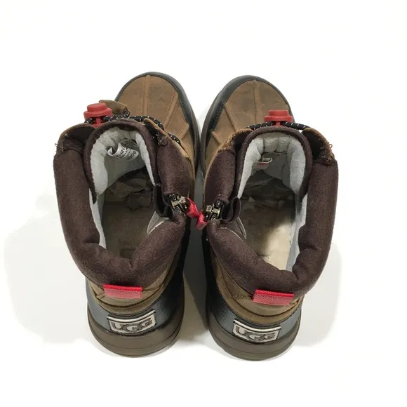 UGG TURLOCK WATERPROOF SNOW BOOTS WALNUT BROWN LEATHER -BIG KIDS US 6 -NEW