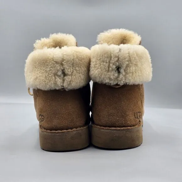 UGG Women's Size 9.5 US VGC Quincy Brown Suede Sheepskin Winter Sherpa Boots