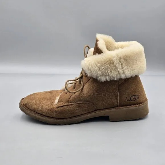 UGG Women's Size 9.5 US VGC Quincy Brown Suede Sheepskin Winter Sherpa Boots