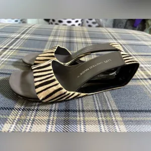 United Nude Mobius Mid Slip On Sandal in Zebra sz 36 slides wedge modern unique